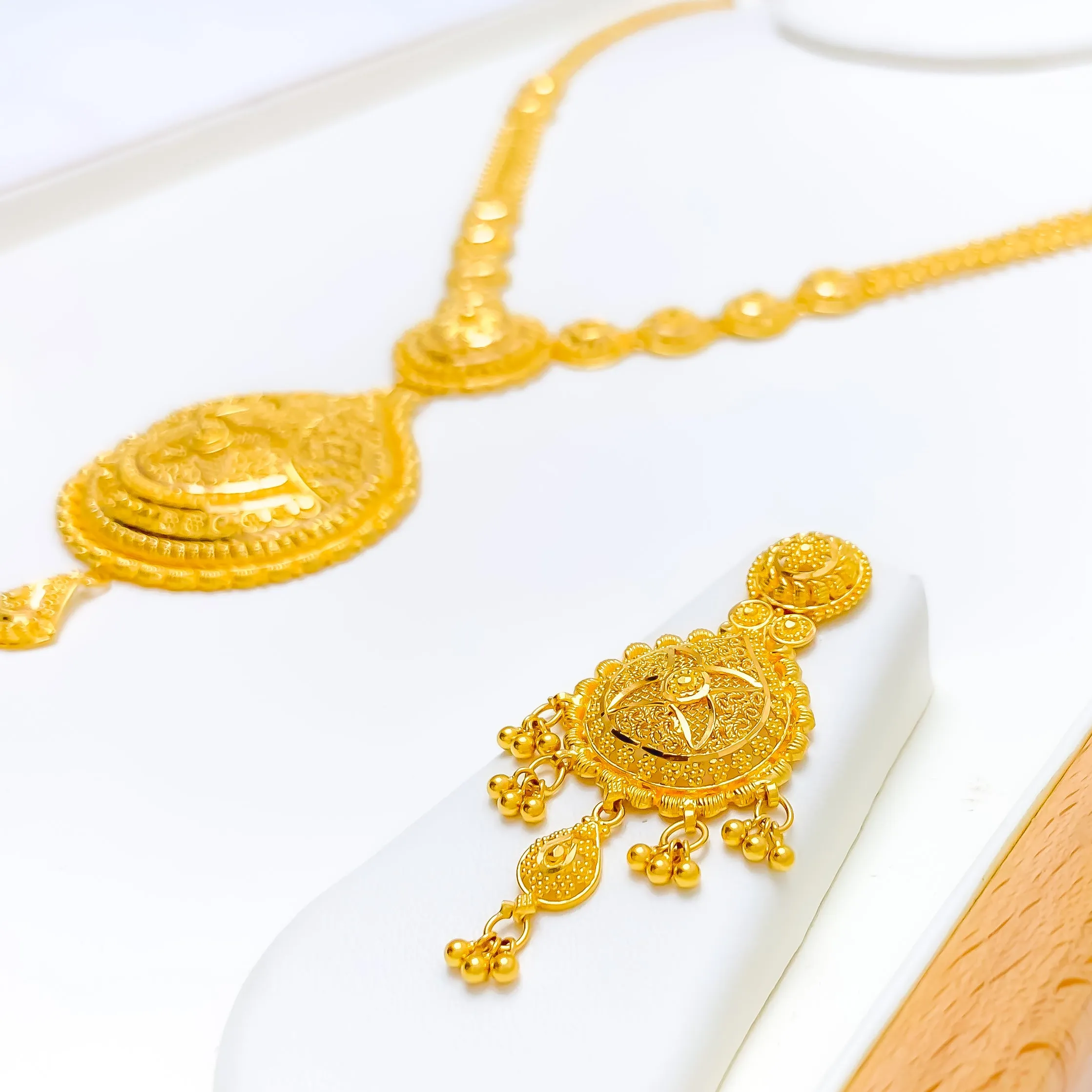 Attractive Filigree Long Drop Necklace Set