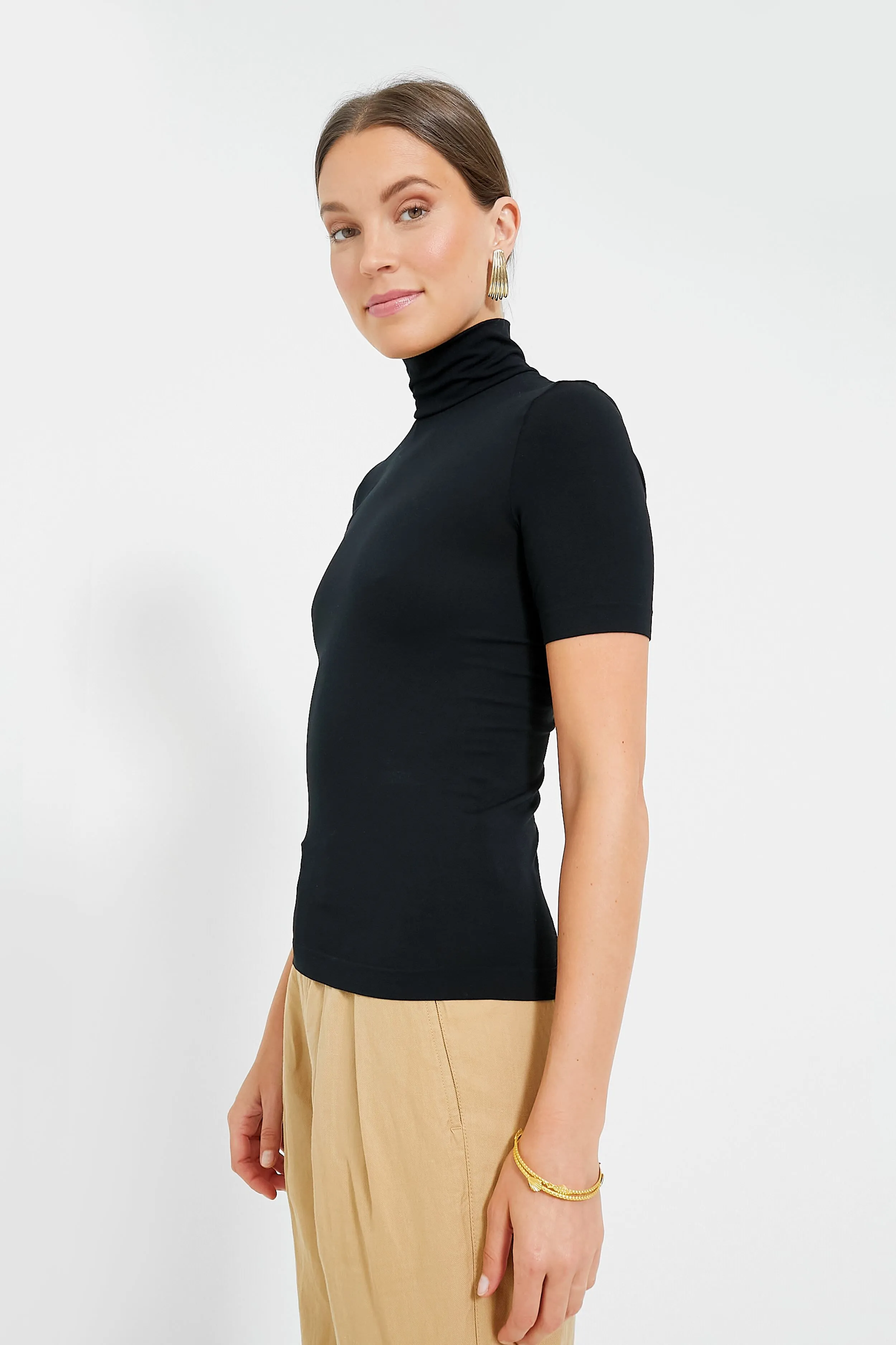 Black Aurora Short Sleeve Turtleneck