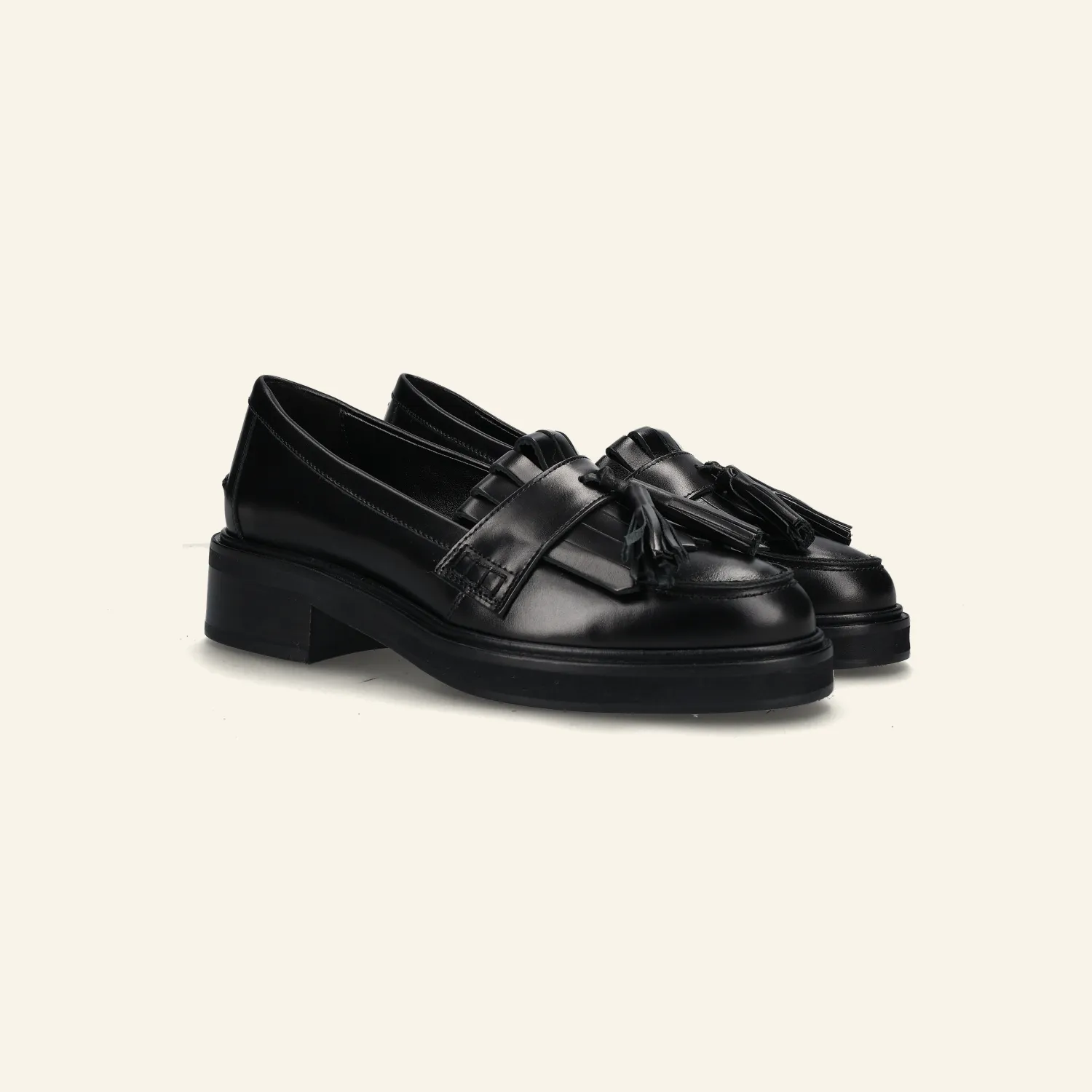 ERYN | Calf Leather Black