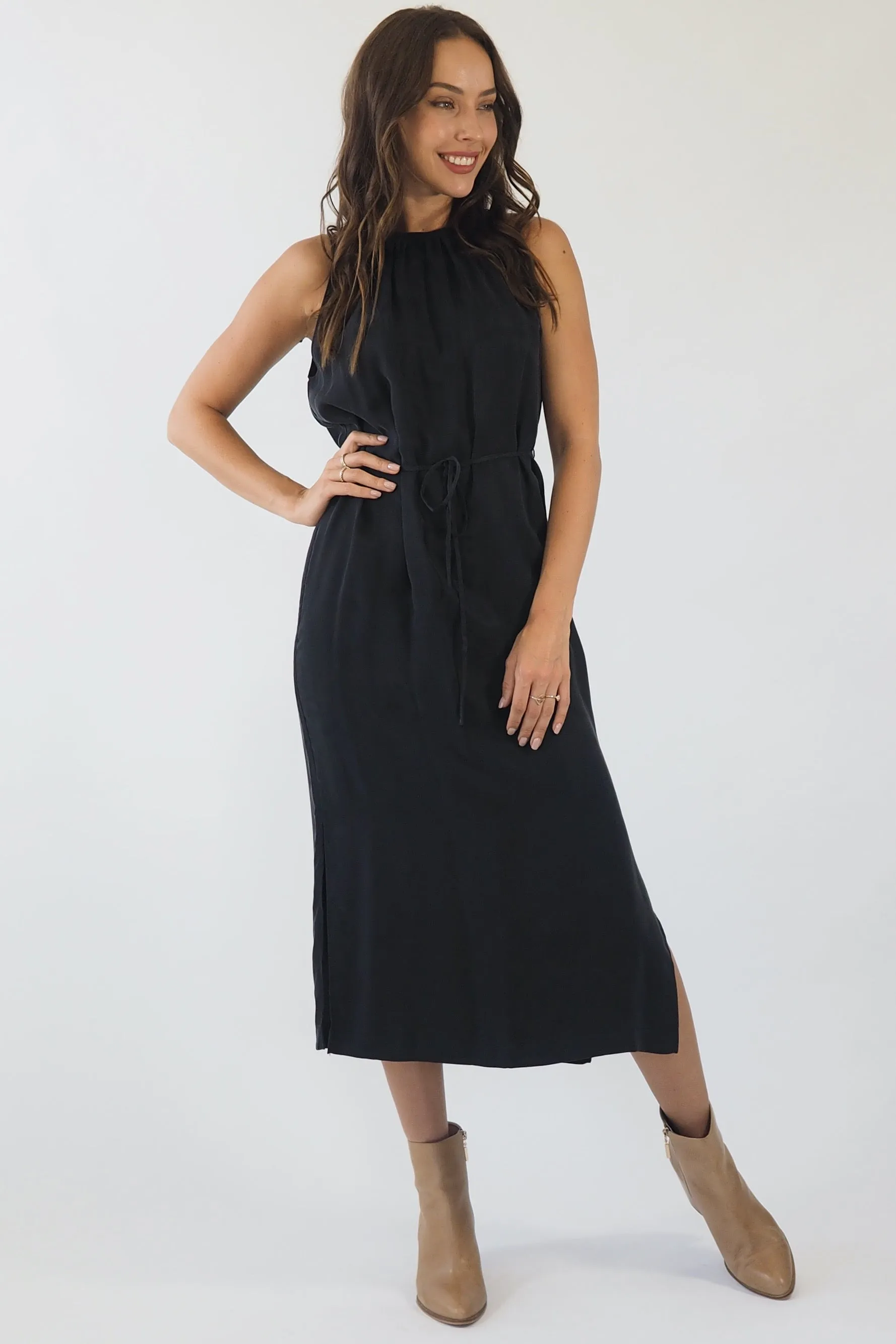 Isla Dress- Black