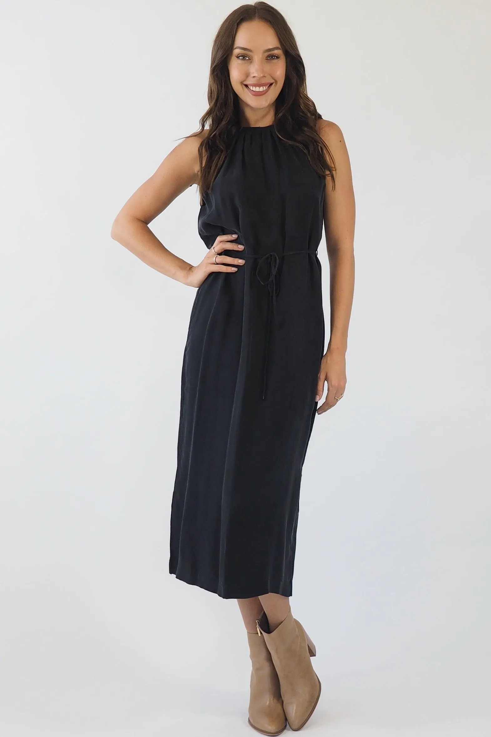 Isla Dress- Black