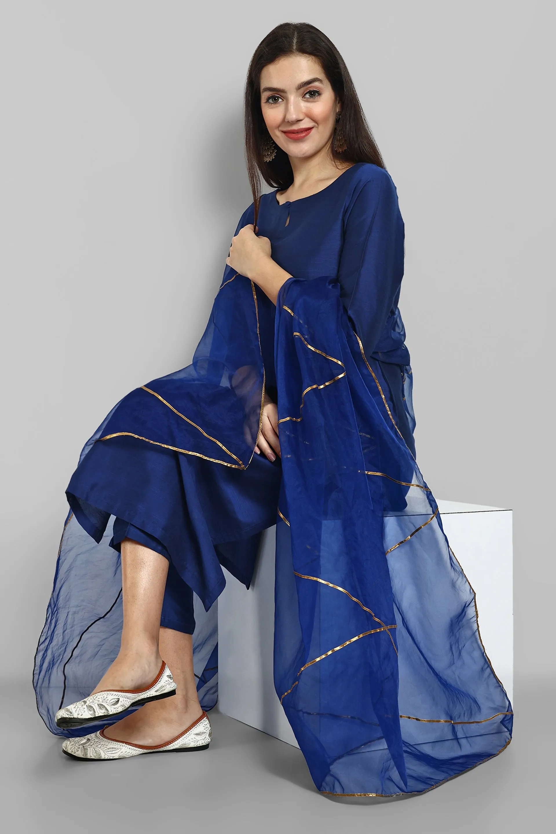 Key hole Ink Blue Boat Neck Style with elasticated pant and Organza Dupatta - Set of 3