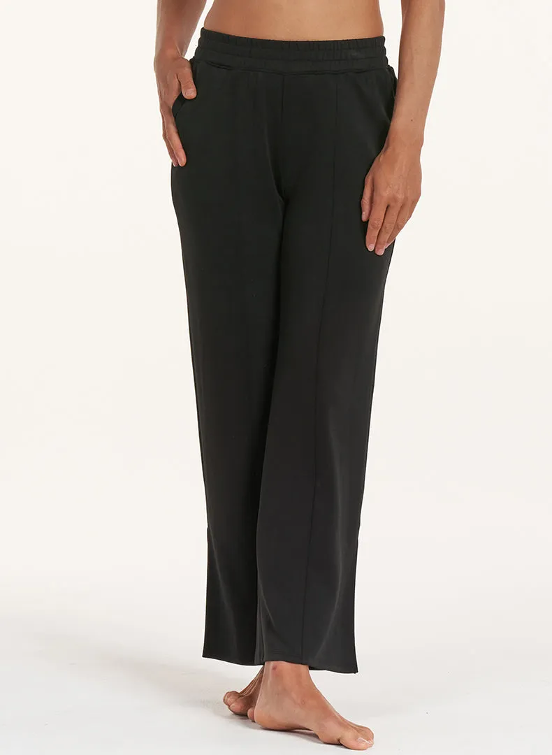 Luxe Pin Tuck Pant