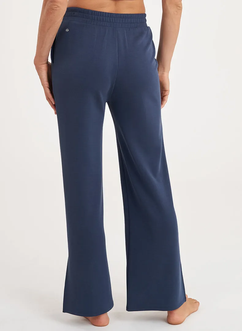 Luxe Pin Tuck Pant