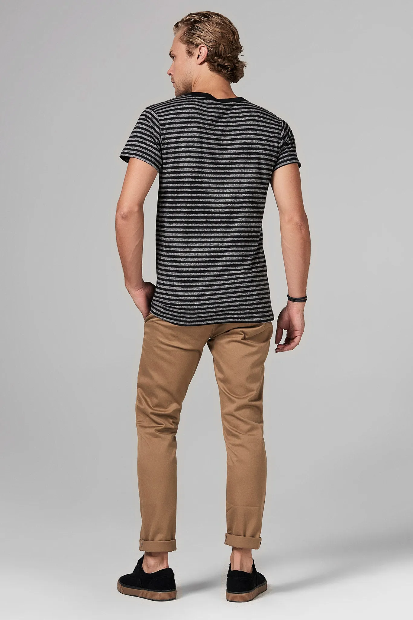 Men's Relaxed Crew Neck Tee - Quarter Stripe