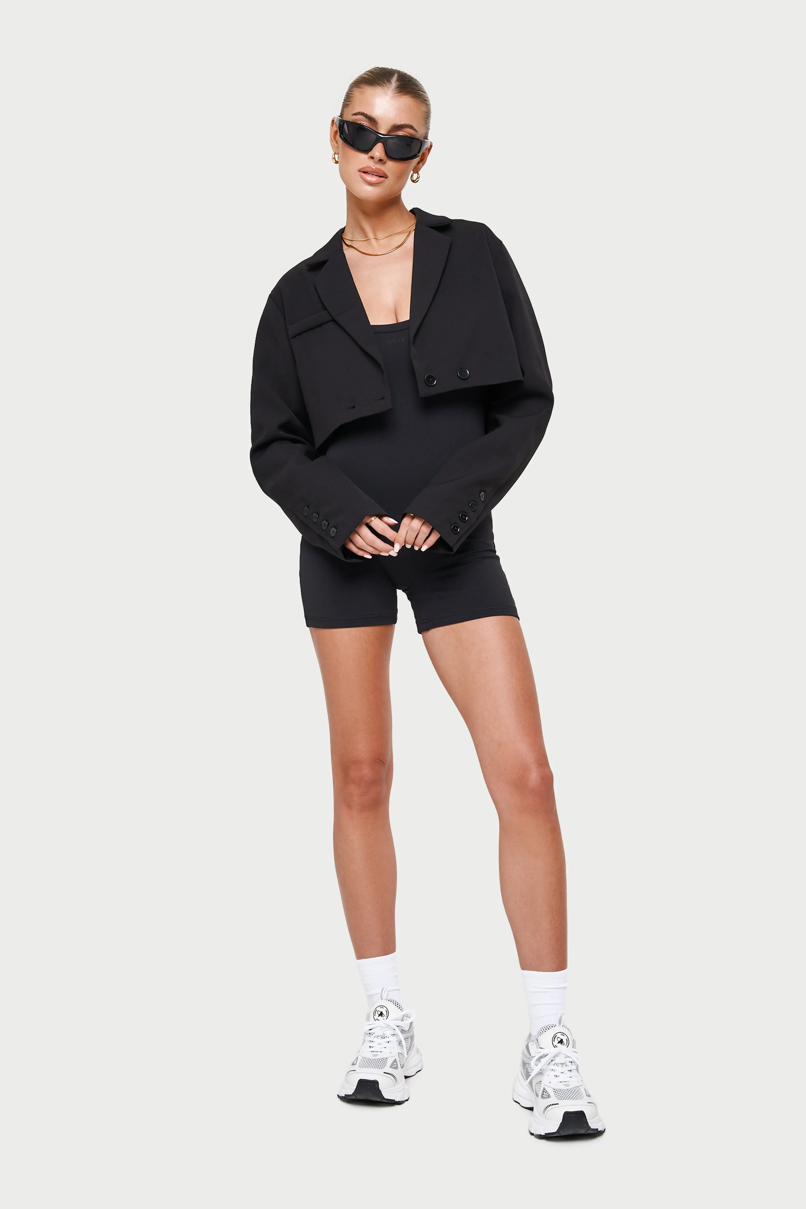 OVERSIZED CROPPED BLAZER - BLACK