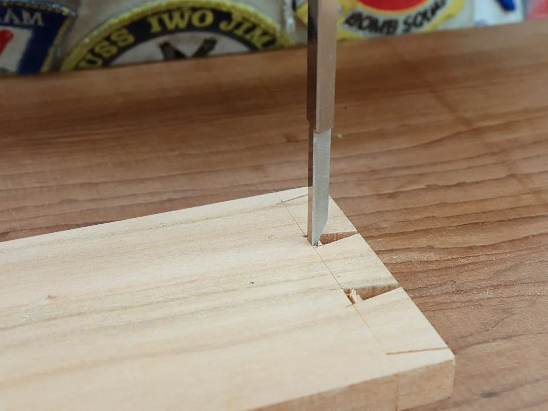 Rob Cosman's IBC Bench Chisel - 1/16 inch