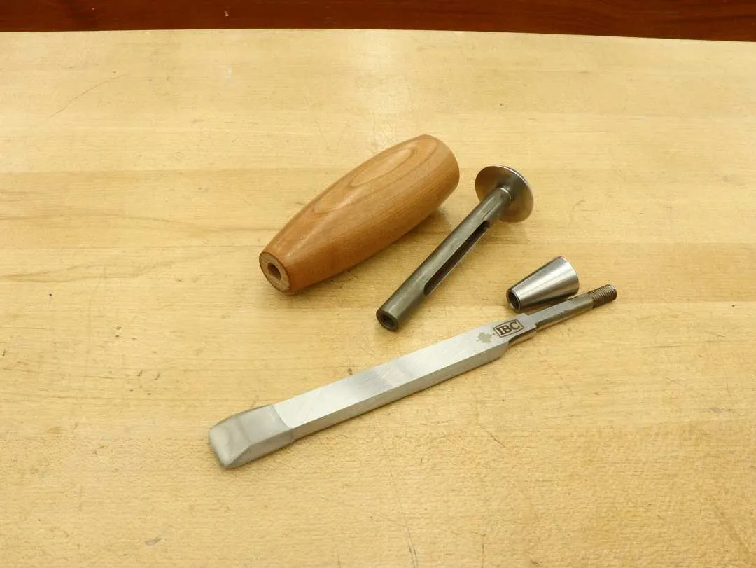 Rob Cosman's IBC Bench Chisel - 1/16 inch