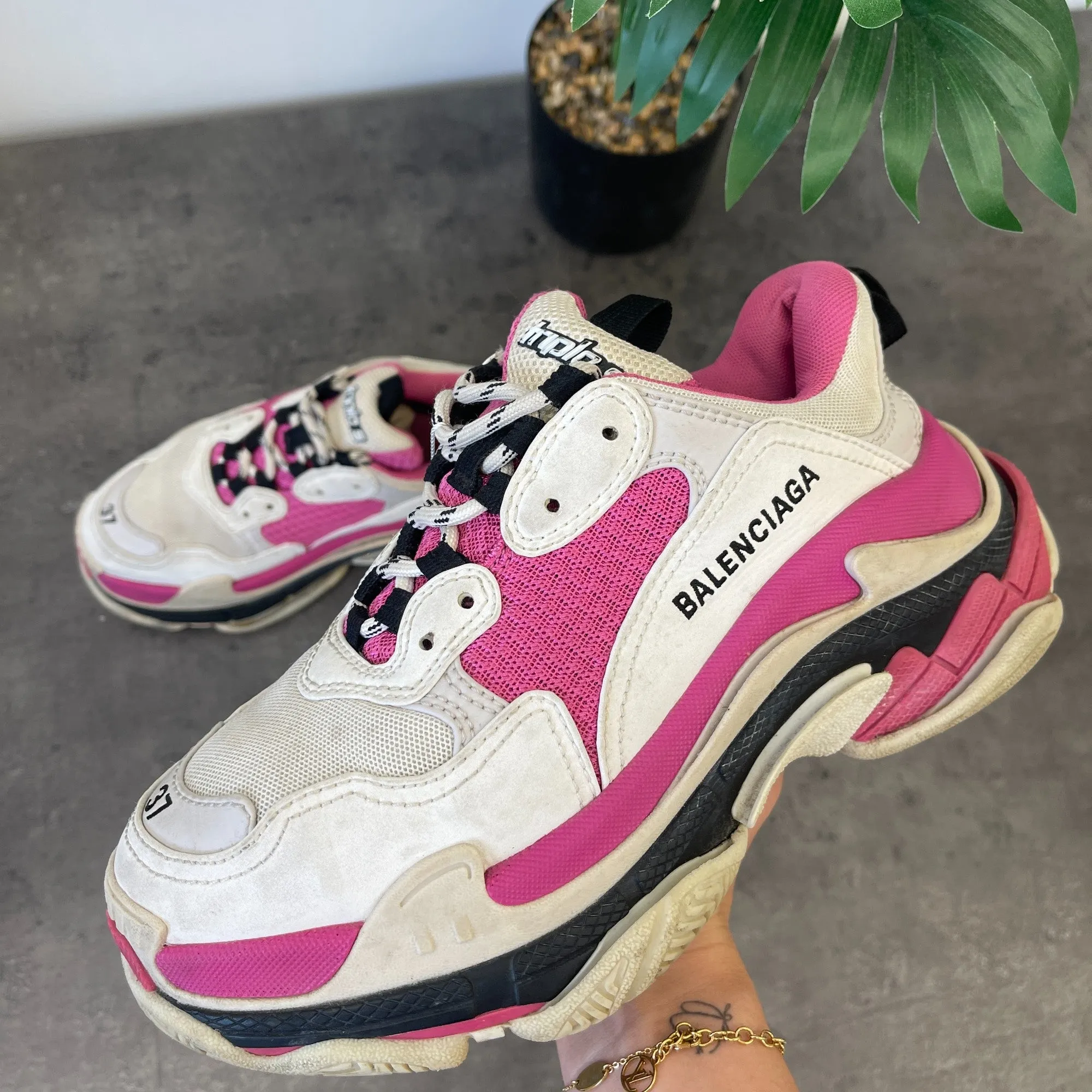 Women's Triple S Low Trainers Purple Size EU 37 / UK 4